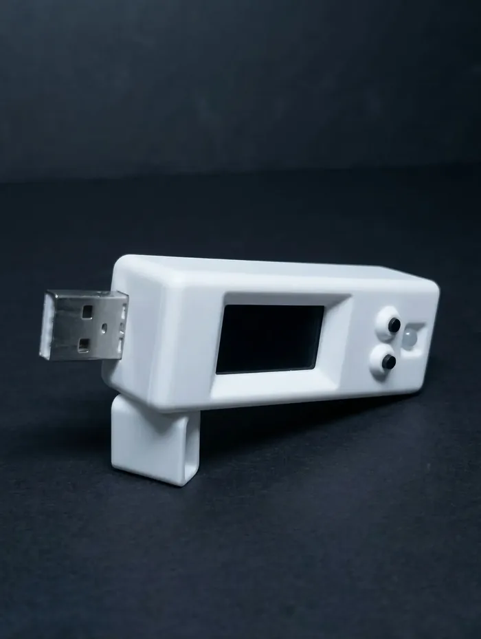 Tactical USB angle 3